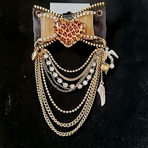 Vintage BETSEY JOHNSON Leaping Leopards Collection Bow Heart Swag Brooch.